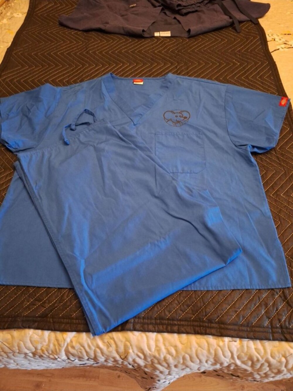 Dickies Medical Scrub Set Royal Blue V-Neck Top & Drawstring Pants